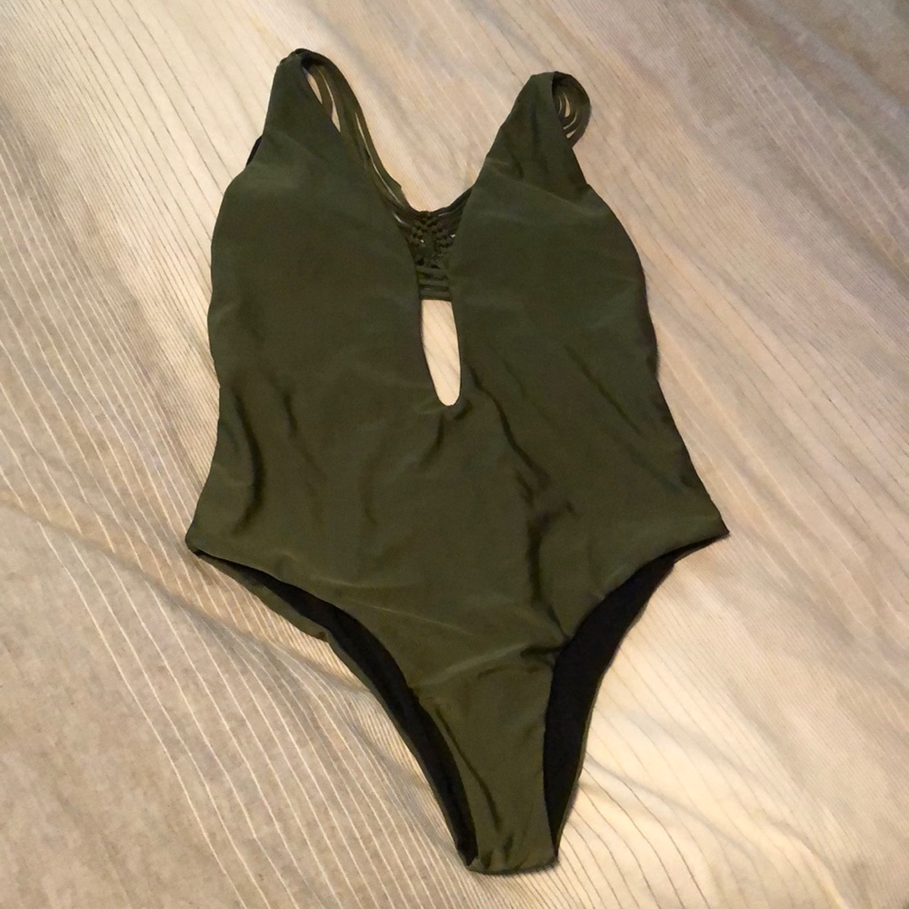 One piece swimsuit